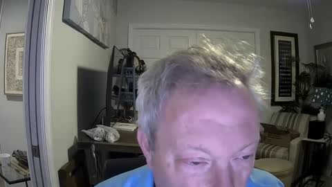 Snapshot of dirkpitt223 chatting on 01/05/25, 04:14 DirtkPitt Fun guy working online show from 01/05/25, 04:14