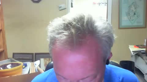 Snapshot of dirkpitt223 chatting on 09/18/25, 02:13 DirtkPitt Fun guy working online show from 09/18/25, 02:13