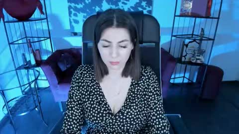 Di online show from 02/17/26, 08:37