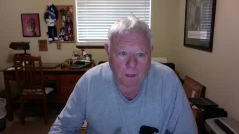 dirtrider195080438 online show from 04/12/26, 05:29