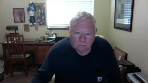 dirtrider195080438 online show from 04/13/26, 06:13