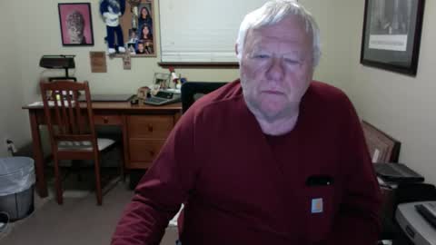 dirtrider195080438 online show from 06/02/26, 05:31