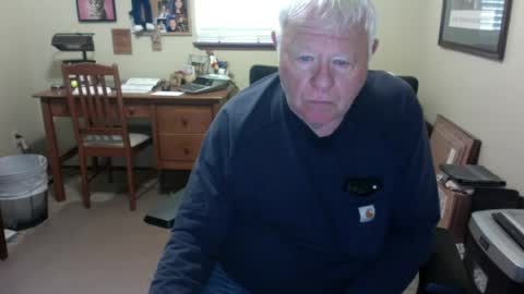 dirtrider195080438 online show from 07/09/26, 08:02