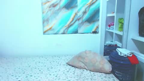 Snapshot of dirty_culona chatting on 06/15/26, 08:22 dirty_culona online show from 06/15/26, 08:22