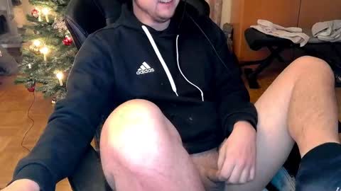 Snapshot of dirty_fun_boy chatting on 12/12/24, 01:49 dirty_fun_boy online show from 12/12/24, 01:49