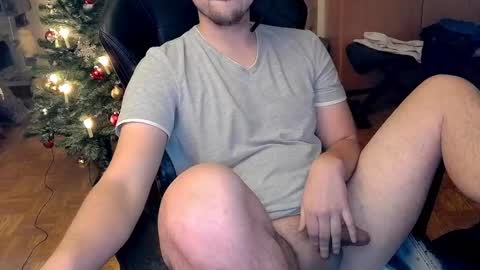 Snapshot of dirty_fun_boy chatting on 12/15/24, 03:20 dirty_fun_boy online show from 12/15/24, 03:20