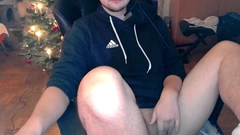 Snapshot of dirty_fun_boy chatting on 12/22/24, 12:05 dirty_fun_boy online show from 12/22/24, 12:05