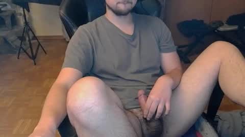 Snapshot of dirty_fun_boy chatting on 10/26/25, 02:12 dirty_fun_boy online show from 10/26/25, 02:12