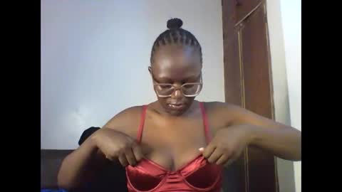 ELLE online show from 01/06/26, 05:22