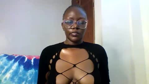 ELLE online show from 01/11/26, 10:31