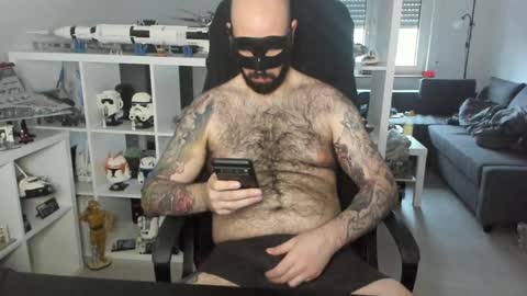 Robert online show from 12/21/24, 09:55