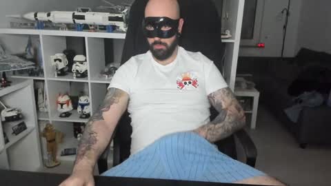 Robert online show from 01/14/25, 05:45