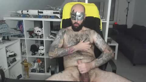 Robert online show from 10/17/25, 02:37