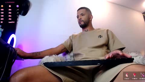 I just want to be happy online show from 09/19/25, 02:46