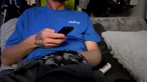 Snapshot of dirtydaddy69627829 chatting on 10/15/25, 02:44 Justin Robinson online show from 10/15/25, 02:44