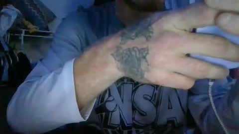 Snapshot of dirtydaddy69627829 chatting on 10/27/25, 04:49 Justin Robinson online show from 10/27/25, 04:49