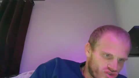 Snapshot of dirtydaddy69627829 chatting on 11/20/25, 02:23 Justin Robinson online show from 11/20/25, 02:23