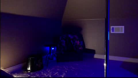 Daisy Wylde online show from 03/11/25, 06:32