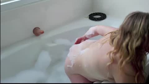 Daisy Wylde online show from 03/12/25, 11:12