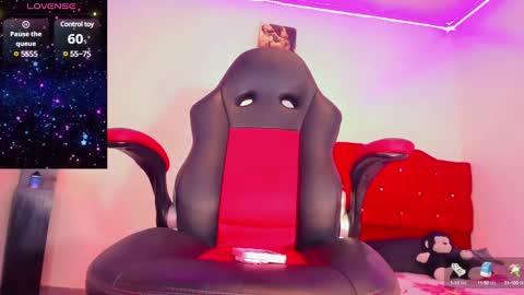 Naomy  online show from 01/26/25, 06:07