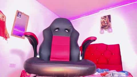 Naomy  online show from 01/28/25, 09:19