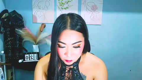 Snapshot of dirtygirls_grace chatting on 05/20/26, 05:08 grace online show from 05/20/26, 05:08