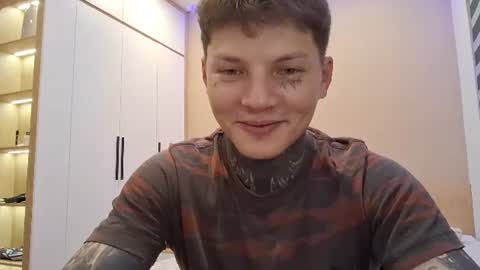 Snapshot of dirtymercedes chatting on 06/18/26, 06:34 dirtymercedes online show from 06/18/26, 06:34