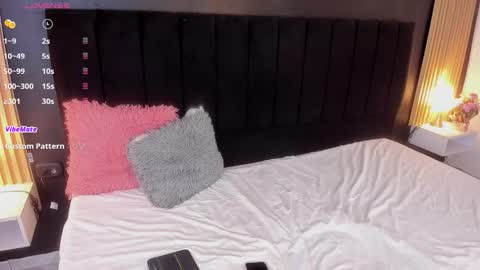 Soffie - Valentina - Yuya  Astro online show from 03/01/26, 06:10