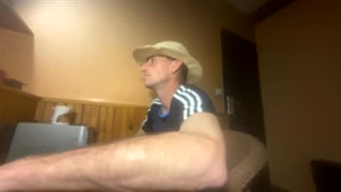 dirtyuniversal online show from 04/14/26, 06:47