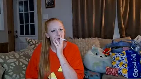 Snapshot of dirtyysexyyshawtyred chatting on 10/15/25, 04:45 The Original DirtySexyShawtyRed online show from 10/15/25, 04:45