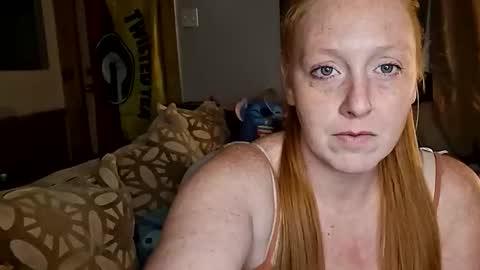 Snapshot of dirtyysexyyshawtyred chatting on 10/23/25, 03:39 The Original DirtySexyShawtyRed online show from 10/23/25, 03:39
