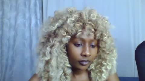 Snapshot of disah_002 chatting on 06/17/26, 05:14 disah_002 online show from 06/17/26, 05:14