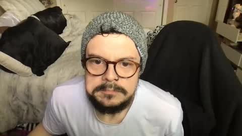 Snapshot of disastersurrounds chatting on 03/02/26, 09:43 disastersurrounds online show from 03/02/26, 09:43