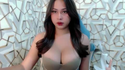 Snapshot of disneycock69_dimple chatting on 05/05/26, 11:29 Kataluna online show from 05/05/26, 11:29