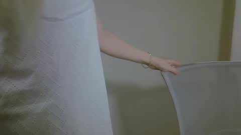 DitaMilton online show from 10/01/25, 08:26