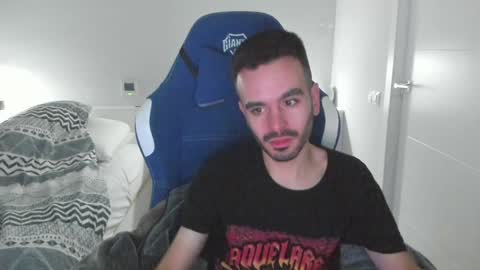 divan1000 online show from 01/01/25, 12:44