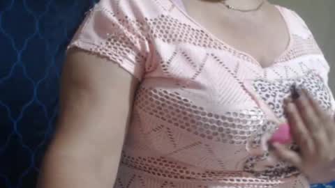 Snapshot of diviina chatting on 06/01/26, 10:44 diviina online show from 06/01/26, 10:44