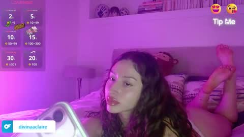 Divina Claire    online show from 12/05/25, 03:59