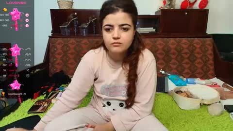 Ana    online show from 10/20/25, 01:50