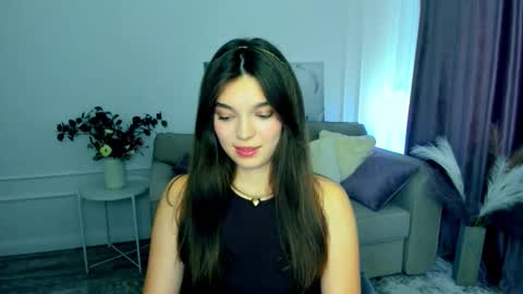 Hannah online show from 09/28/25, 04:40