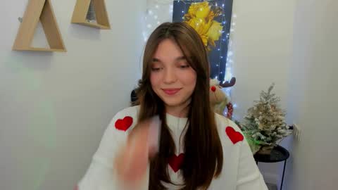 Hannah online show from 12/05/25, 11:19