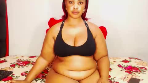 divinebooty93 online show from 11/24/25, 05:29