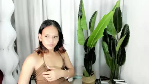 Crystal mae online show from 03/17/26, 06:50