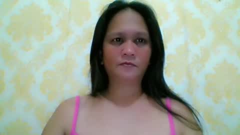 Snapshot of divinegrace10 chatting on 02/01/26, 01:42 Divine Grace Close To Your Hear online show from 02/01/26, 01:42