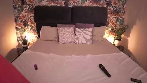 DivineJasss online show from 01/12/26, 03:56