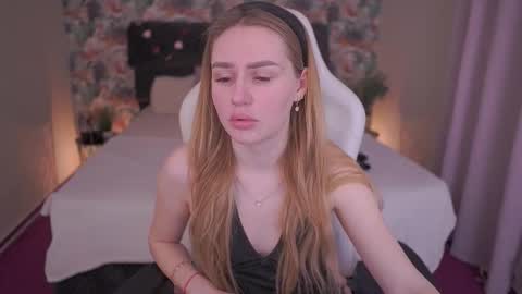 DivineJasss online show from 02/18/26, 10:28