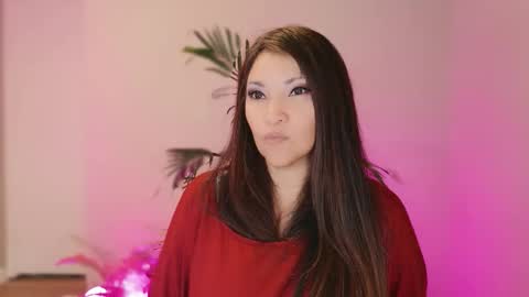 DivineLynn online show from 04/05/26, 12:35