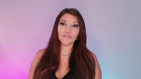 Snapshot of divinelynn chatting on 07/31/26, 08:30 DivineLynn online show from 07/31/26, 08:30