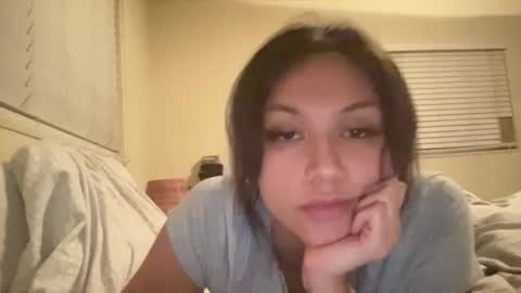 divinity99790831 online show from 02/12/25, 04:23