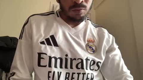 Snapshot of divyesh69 chatting on 03/30/26, 03:24 IndianLad online show from 03/30/26, 03:24